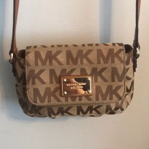 Michael Kors Crossbody Bag